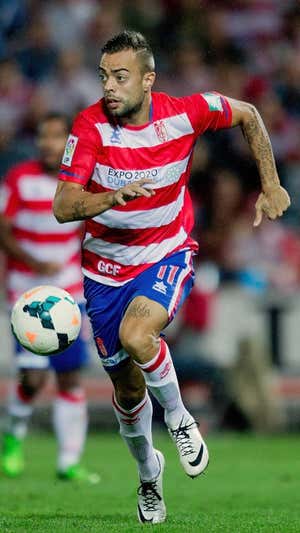 Dani Benítez, en un partido con el Granada.  GETTY
