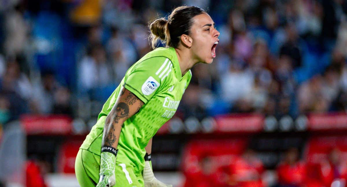 Misa durante el partido. /GETTY IMAGES