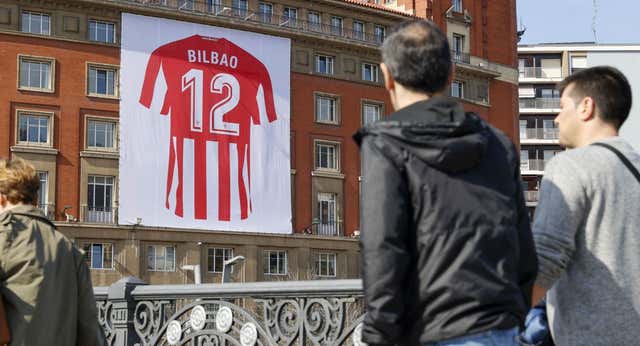 ‘A lo bajini’: la superstición ante la final de Copa invade Bilbao… y se contagia hasta el vestuario del Athletic