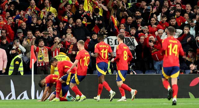 La Brasil de Endrick apaga en el 96′ a una España de dos caras