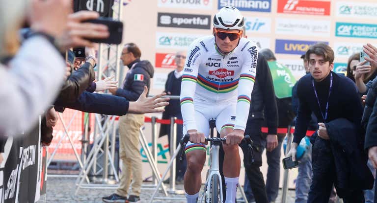 Mathieu Van der Poel parte como el gran favorito para ganar el Tour de Flandes 2024.