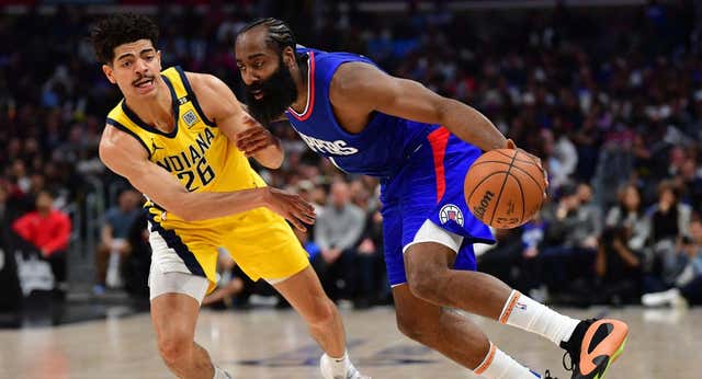 Los Clippers siguen buscando su identidad a 20 días de los playoff