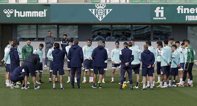 El reinicio del Betis: una charla de Pellegrini, la vuelta de Isco al once y el factor Montilivi
