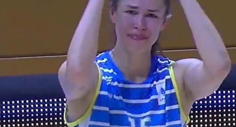 Veronika Remenarova celebra la victoria ante Spar Gran Canaria,