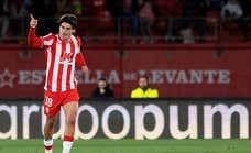 Luka Romero, el “nuevo Messi” que salió de un 'reality' y rompe el molde del futbolista actual: “Vivo con mis padres”