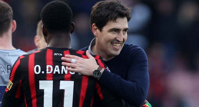 Ejemplar lección de Bournemouth y Palace con el Ramadán de Dango