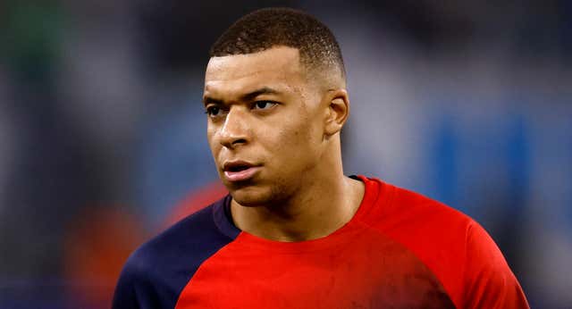 Lo que esconde el gesto de Kylian Mbappé: entre el acierto, la «parte del cuerpo pelada» de Luis Enrique y la «falta de respeto»