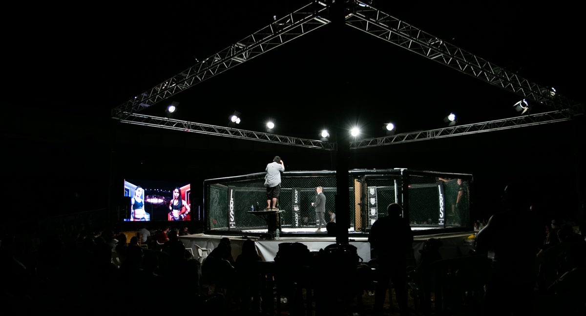Jaula de AFL MMA.