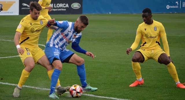 La diferente vara de medir el racismo… esta vez: sólo 500€ de multa al Águilas por un caso similar al de Cheikh Sarr