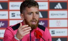 Iker Muniain aplaza su futuro y ejerce de capitán: «Sería una aberración hablar de mí»