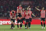 Agirrezabala se viste de Iribiar y da otra ansiada Copa al Athletic