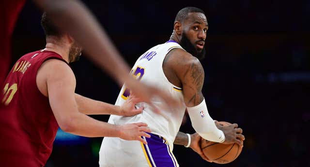 Los Lakers ya están aquí: victoria y se meten octavos a partido y medio del billete directo a playoff