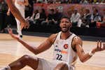 ¿Qué pasa con Edy Tavares? Sus altibajos  mantienen en 'stand by' su renovación con el Real Madrid