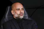Guardiola utiliza el techo del Bernabéu para dar un palo por el césped: «Florentino se tiene que preocupar de hacer un buen campo»