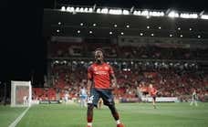 El nuevo fichaje del Bayern tiene de ídolo a Dembélé y no jugará el preolímpico por protección