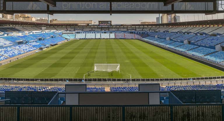 Estadio de la Romareda, sede del Real Zaragoza y templo que acogerá la final de Copa de la Reina, según informó la RFEF.