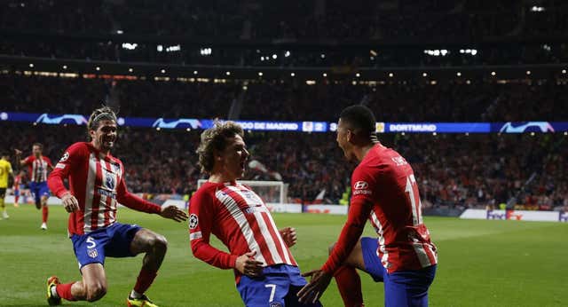 El Atlético perdona, sufre y todo se decidirá en Dortmund