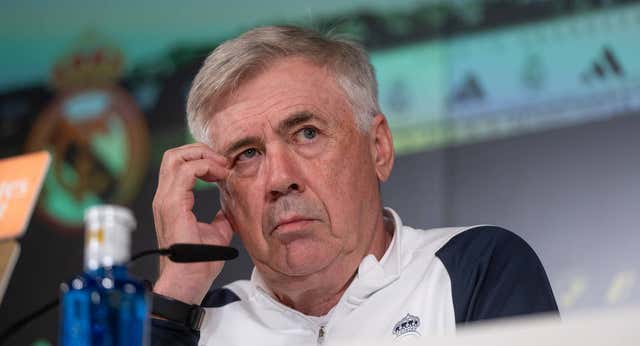 Ancelotti abre la puerta a la titularidad de Militao y defiende a Bellingham: “Ha bajado los goles, no su rendimiento’