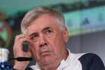 Ancelotti abre la puerta a la titularidad de Militao y defiende a Bellingham: “Ha bajado los goles, no su rendimiento“