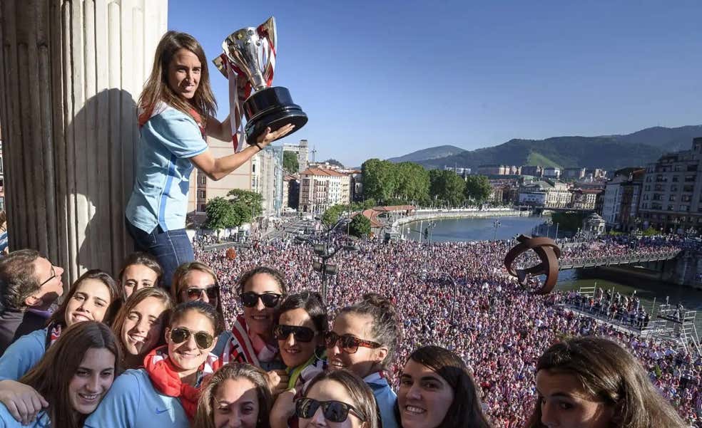 El día que el Athletic femenino convirtió la Gabarra en una cuestión de estado