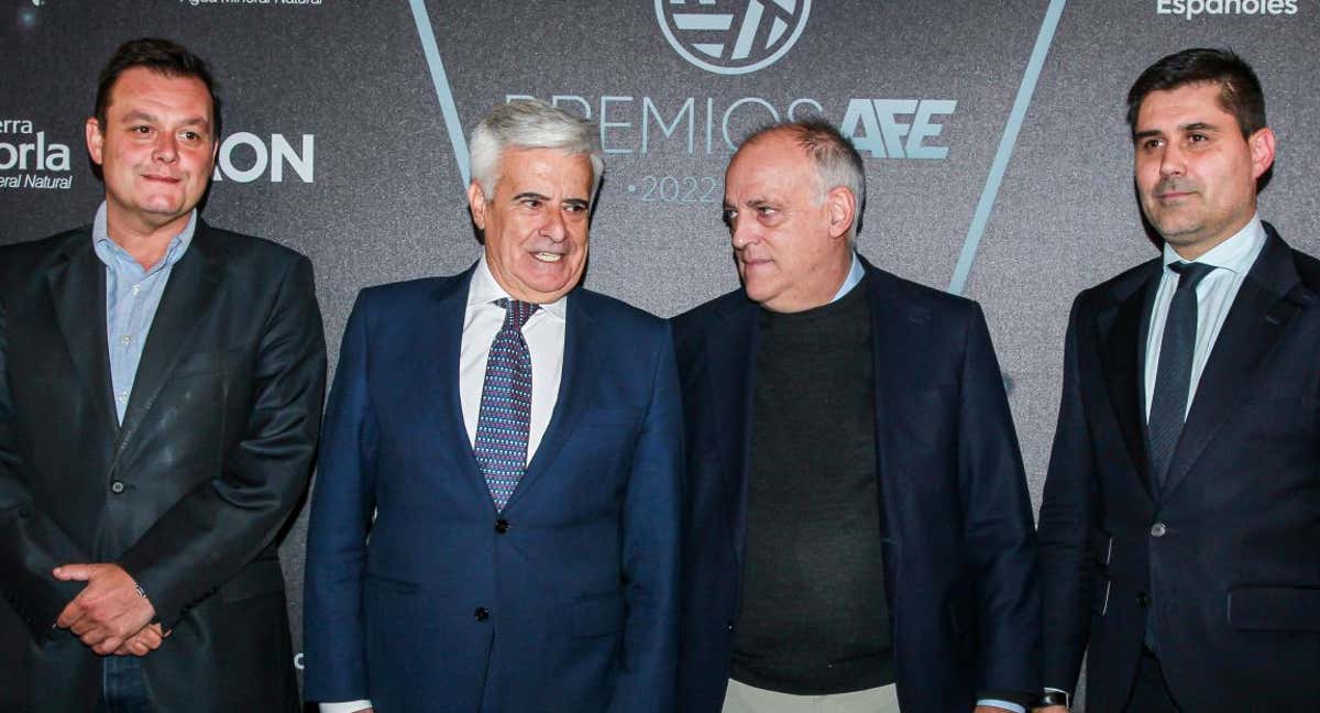 De izquierda a derecha, Víctor Francos (CSD), Pedro Rocha (RFEF), Javier Tebas (LaLiga) y David Aganzo (AFE).