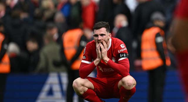 El Liverpool le da la razón a Guardiola y pierde en Anfield