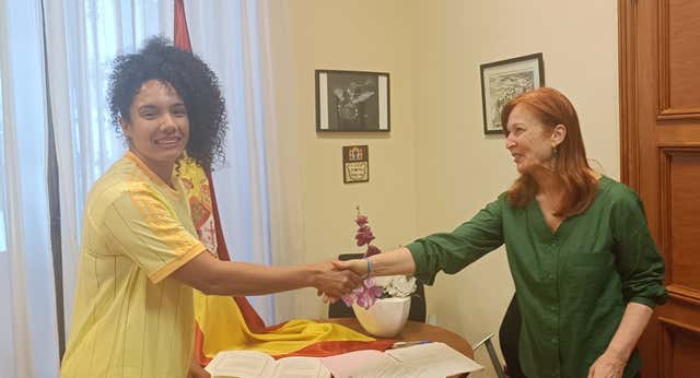 Yulenmis Aguilar jura la bandera y completa los trámites para ser oficialmente española