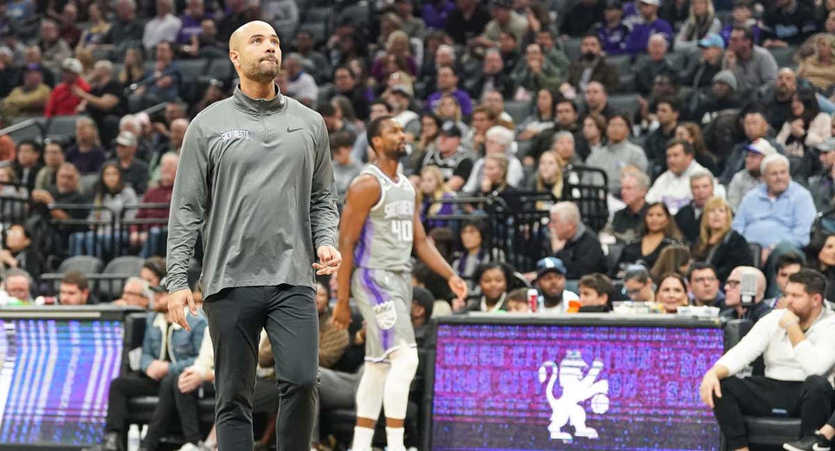 Jordi Fernández en un partido con los Sacramento Kings.