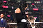 Rhea Ripley abandona su título por una lesión en el hombro