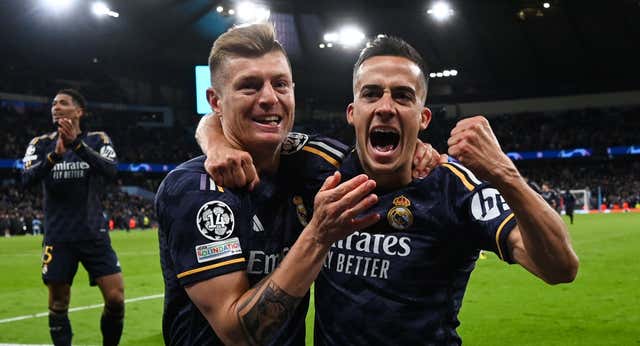 Lucas Vázquez repite ante el Manchester City el gesto que enamoró al madridismo