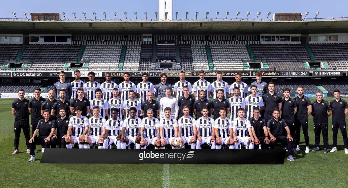Óscar, en la foto del Castellón.
