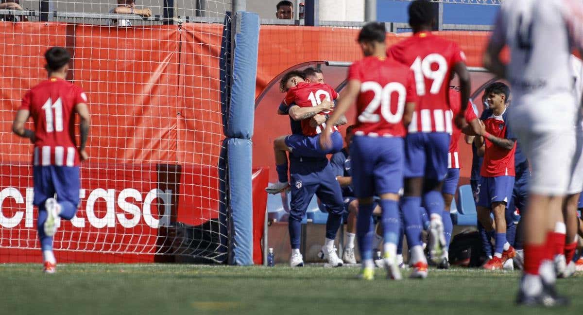 El Juvenil A de Torres gana la liga./Atlético de Madrid