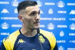 Lucas Pérez, golazo con aroma a ascenso y una petición de respeto: «Quien quiera saber de mi vida privada, que venga a Abegondo»