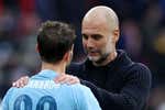 Bernardo Silva protesta como Pep Guardiola: «No entiendo cómo hemos sobrevivido hoy»