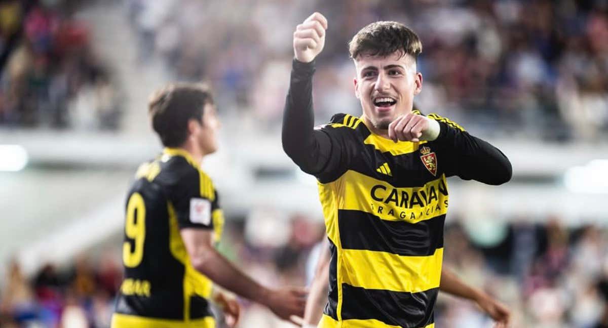 Liso celebra su primer tanto con el Zaragoza en el derbi aragonés de este domingo.
