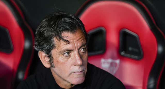 «He visto llorar a sevillistas abrazándose a mí, ahora me acuerdo…»