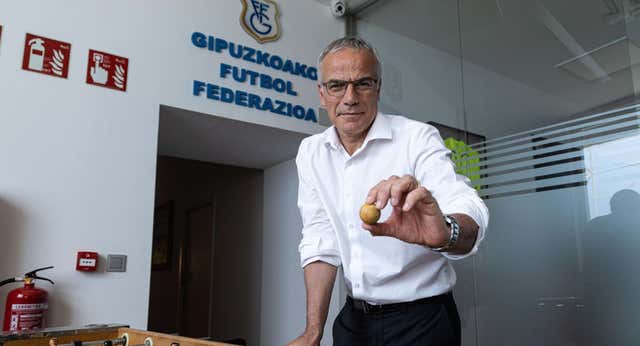 Manu Díaz: «Los ‘barones’ tenemos parte de la culpa… y parte de la solución; hay que cambiar la forma de gobernar la RFEF y el sistema»