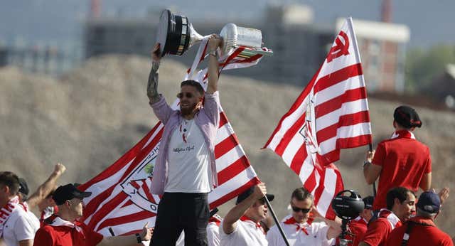 Bombazo en Bilbao: ¡Iker Muniain se va del Athletic!