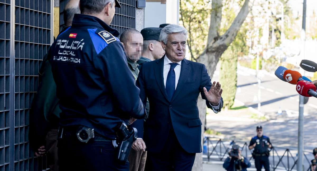 Pedro Rocha, entrando a los juzgados de Majadahonda.