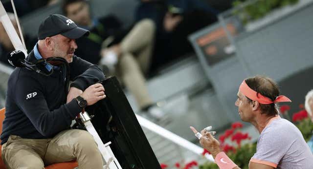El enfado de Rafa Nadal con el juez de silla en su partido con De Miñaur: «Es lo mismo de siempre»