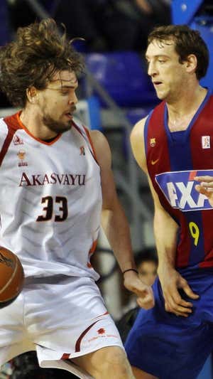 Marconato con Marc Gasol.  EFE