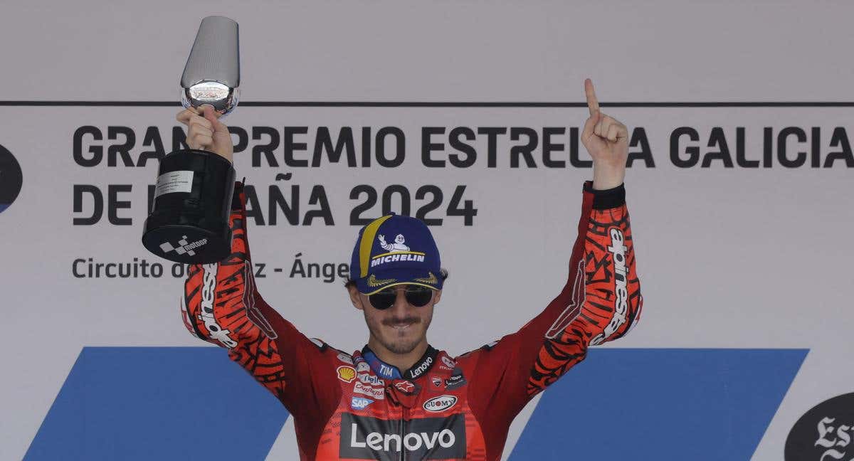 Pecco Bagnaia celebra la victoria en Jerez./REUTERS