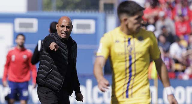 “Es una liga de locos”: una clasificación al revés, Nafti y un dato insólito en Segunda