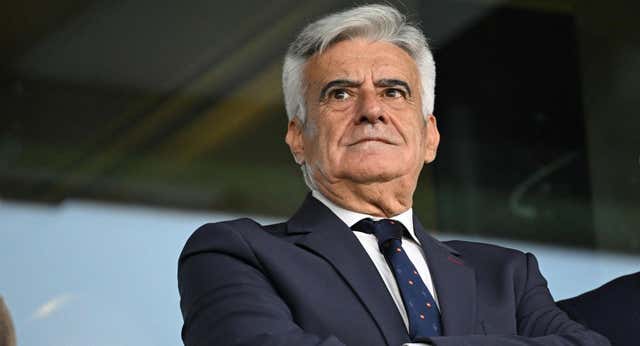 Pedro Rocha traicionó al Gobierno: firmó la Comisión en la RFEF y justo después pidió a FIFA y UEFA que le protegieran de la misma
