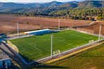 Un partido de cuarta regional catalana termina con seis rojas después de que el árbitro se negara a dar la mano a un jugador