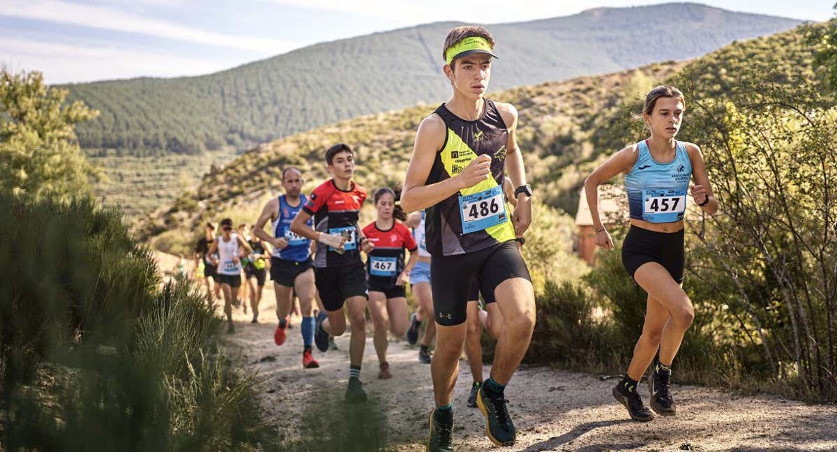 El trail running es un deporte en auge, atractivo no solo por su exigencia física, sino también por sus paisajes.