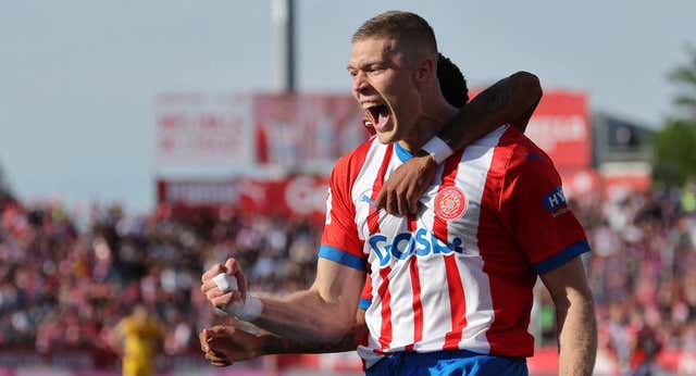 El Girona le saca los colores al Barça y ya es equipo de Champions