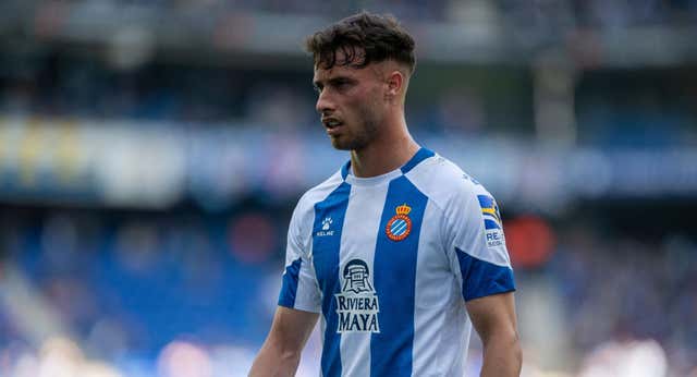 Un ‘niño’ de La Masia aboca al drama a un Espanyol más cerca de no jugar el playoff que del ascenso: «Se te queda cara de tonto»