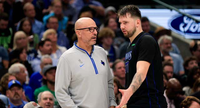 Jason Kidd renueva en Dallas tras los cantos de sirena para el banquillo de los Lakers