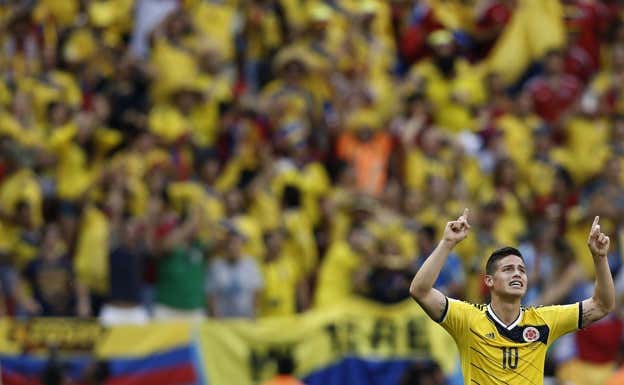 James celebra un gol en el Mundial de 2014. AFP